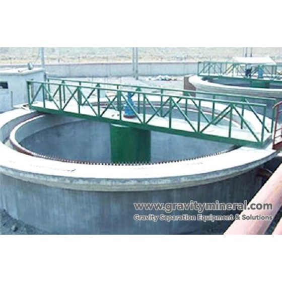 Concentratore ad azionamento centrale